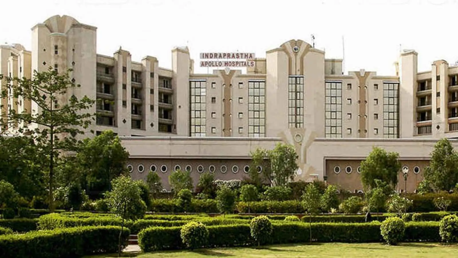 Apollo Hospitals, Delhi (1)