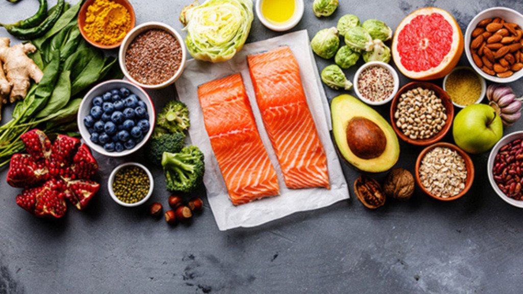 6 Serotonin Boosting Foods You Can Eat Everyday